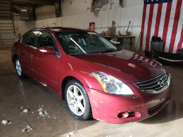 Nissan Altima bas (2010)