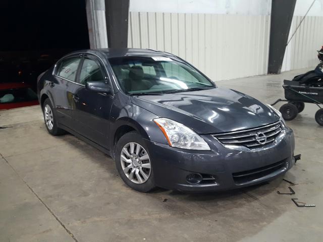 Nissan Altima bas (2011)