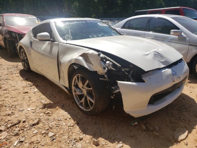 Nissan 370z base (2014)