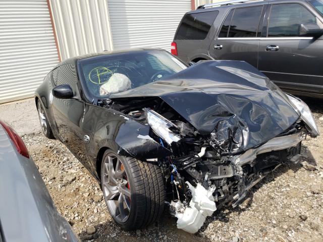 Nissan 370z base (2014)