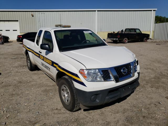 Nissan Frontier s (2017)