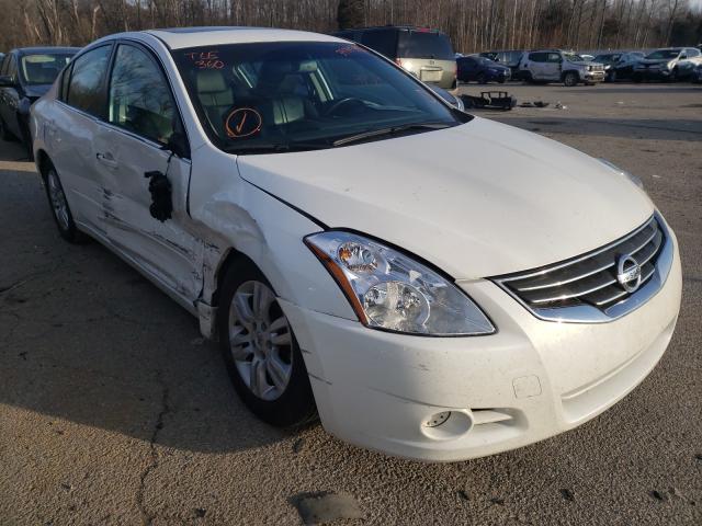 Nissan Altima bas (2012)