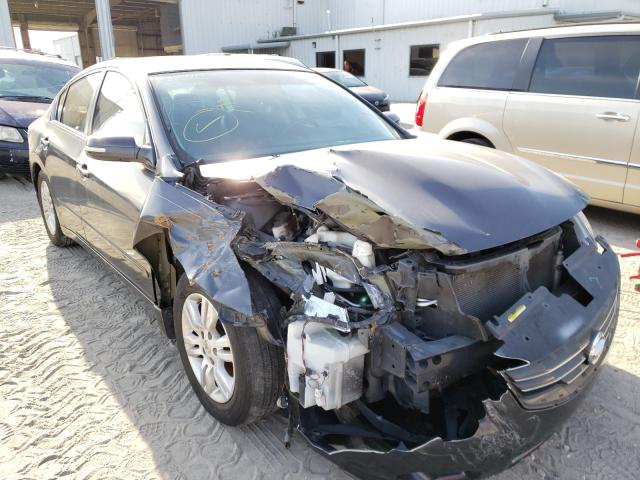 Nissan Altima bas (2012)