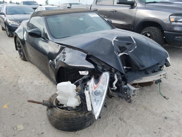 Nissan 370z base (2016)