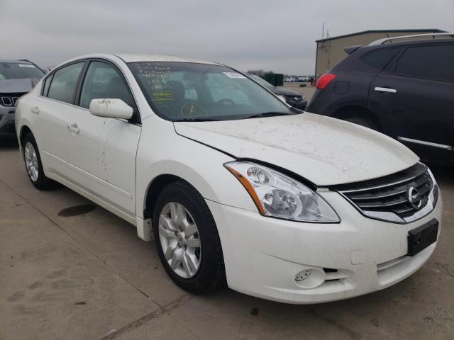 Nissan Altima bas (2012)