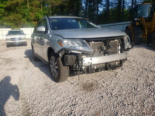 Nissan Pathfinder (2016)