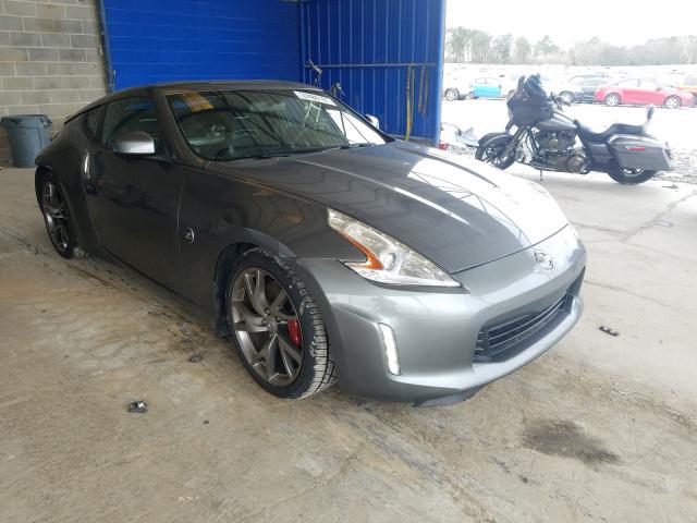 Nissan 370z base (2014)