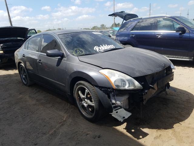 Nissan Altima bas (2012)