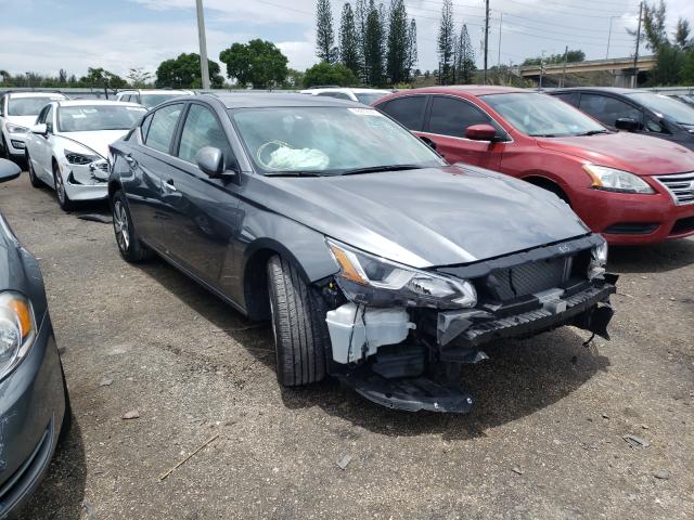 Nissan Altima s (2020)