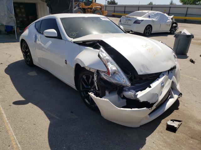 Nissan 370z base (2012)