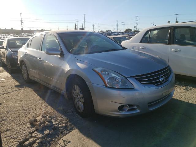 Nissan Altima bas (2012)