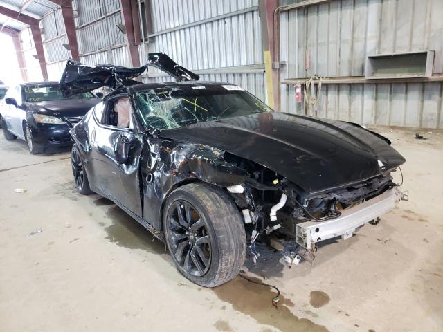 Nissan 370z base (2017)