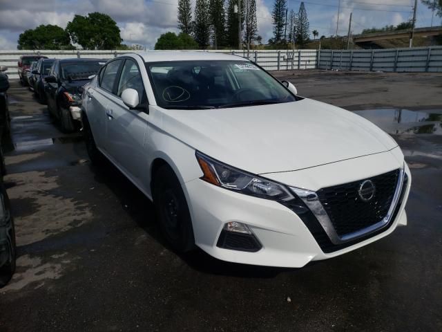 Nissan Altima s (2021)