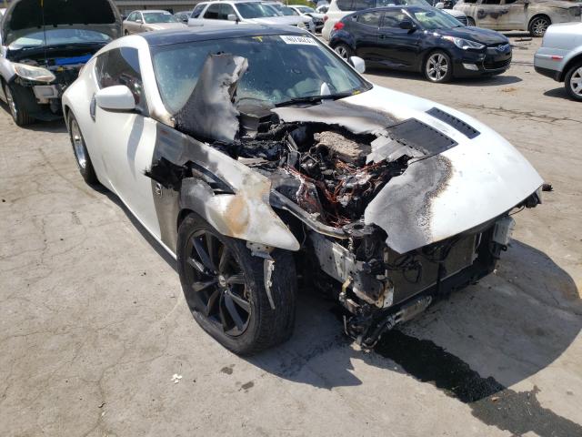 Nissan 370z base (2020)