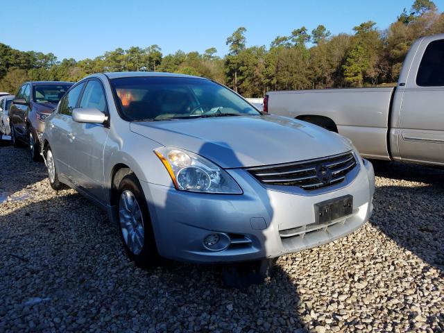 Nissan Altima bas (2010)