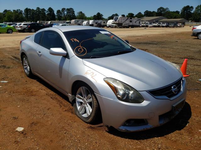 Nissan Altima s (2012)