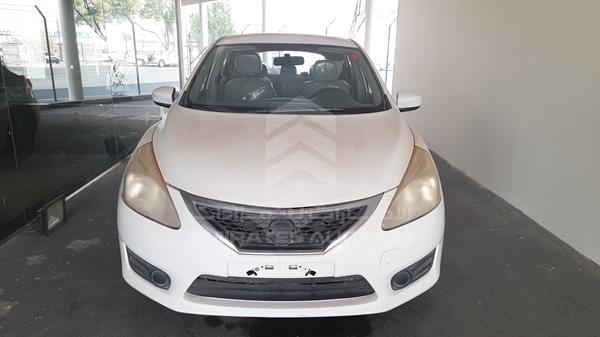 Nissan Tiida (2015)