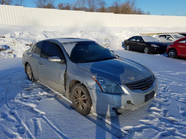 Nissan Altima bas (2010)