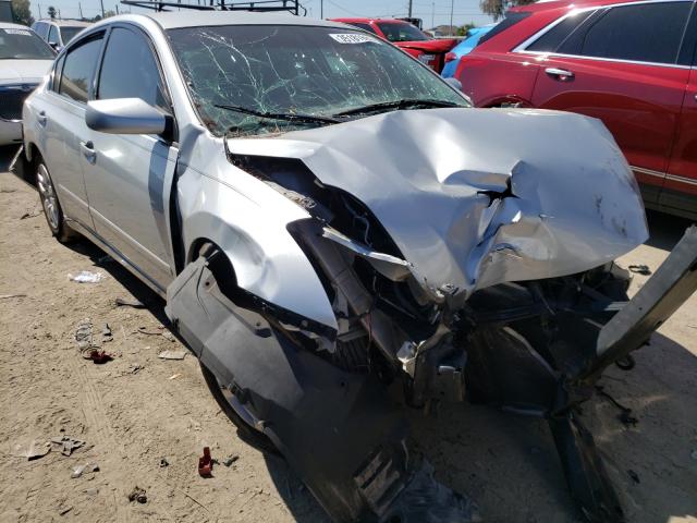 Nissan Altima bas (2010)