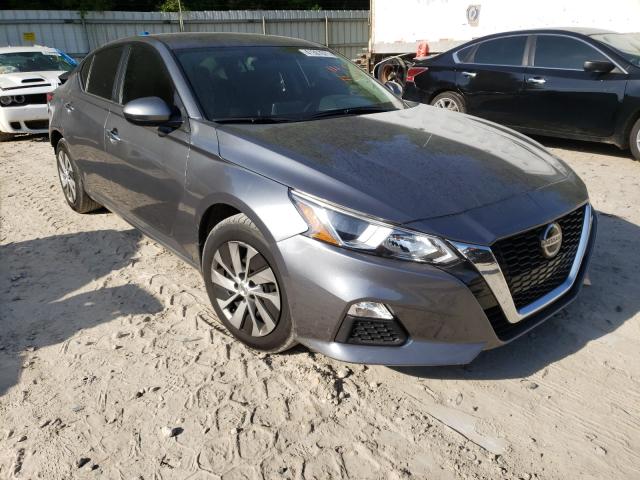 Nissan Altima s (2020)