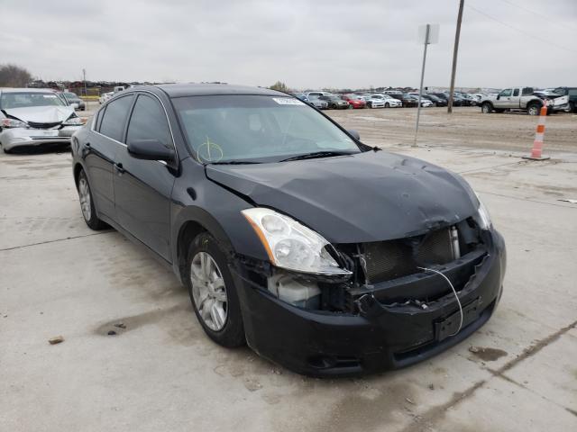 Nissan Altima bas (2010)