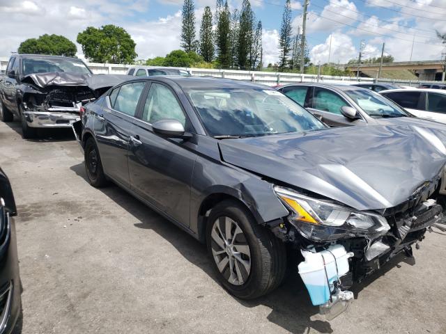 Nissan Altima s (2020)