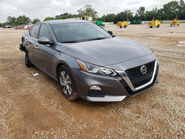 Nissan Altima s (2020)