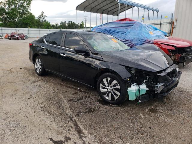Nissan Altima s (2019)
