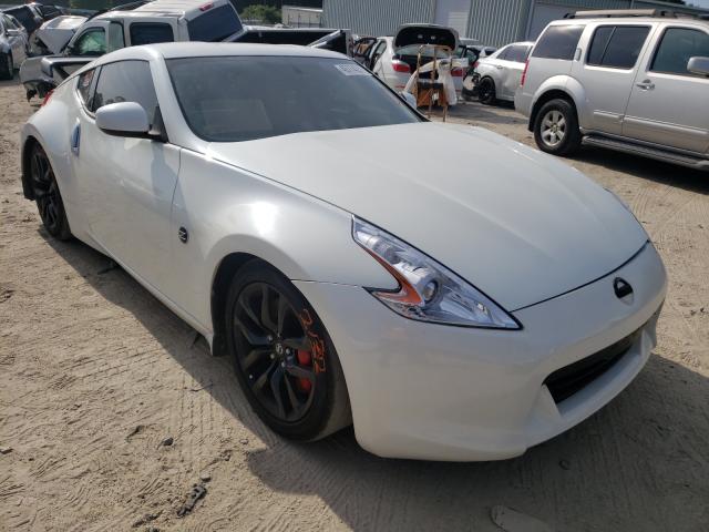 Nissan 370z base (2012)
