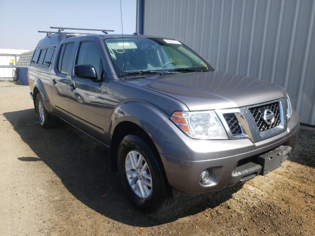 Nissan Frontier s (2017)
