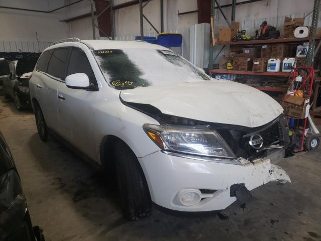Nissan Pathfinder (2016)