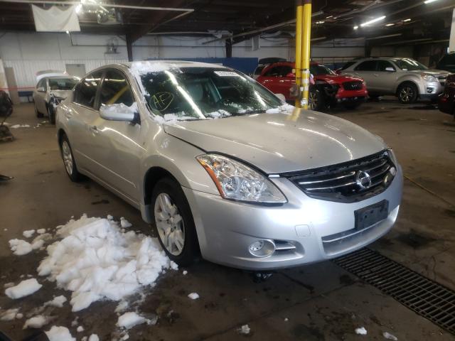 Nissan Altima bas (2010)