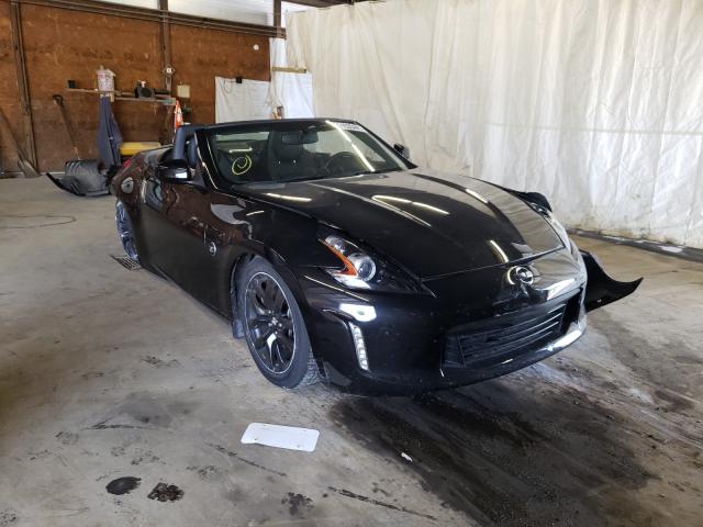 Nissan 370z base (2018)