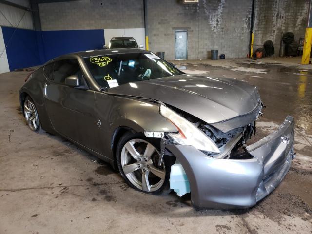Nissan 370z base (2012)