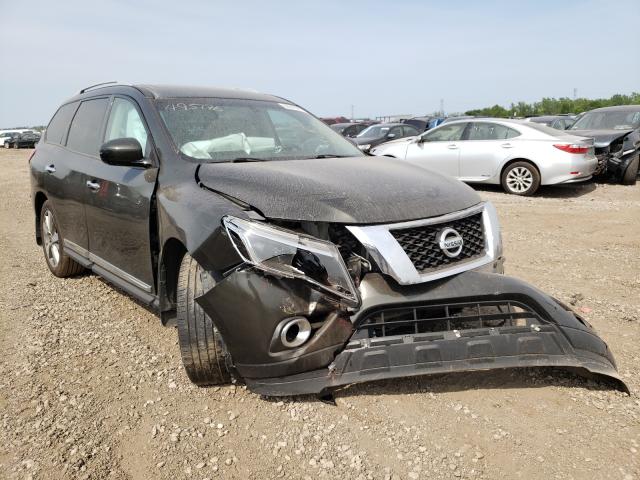 Nissan Pathfinder (2015)