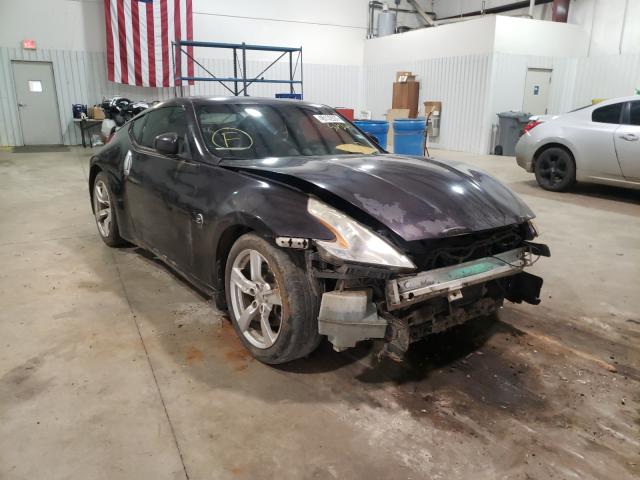 Nissan 370z base (2012)