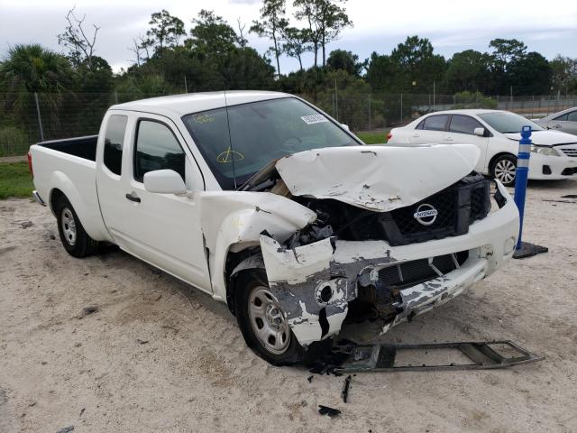 Nissan Frontier s (2015)