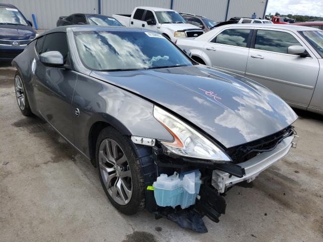 Nissan 370z base (2014)