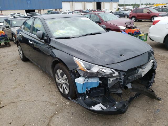 Nissan Altima s (2020)
