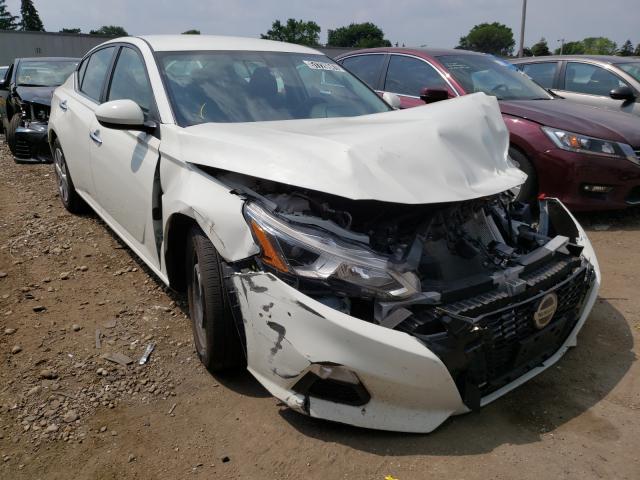 Nissan Altima s (2020)