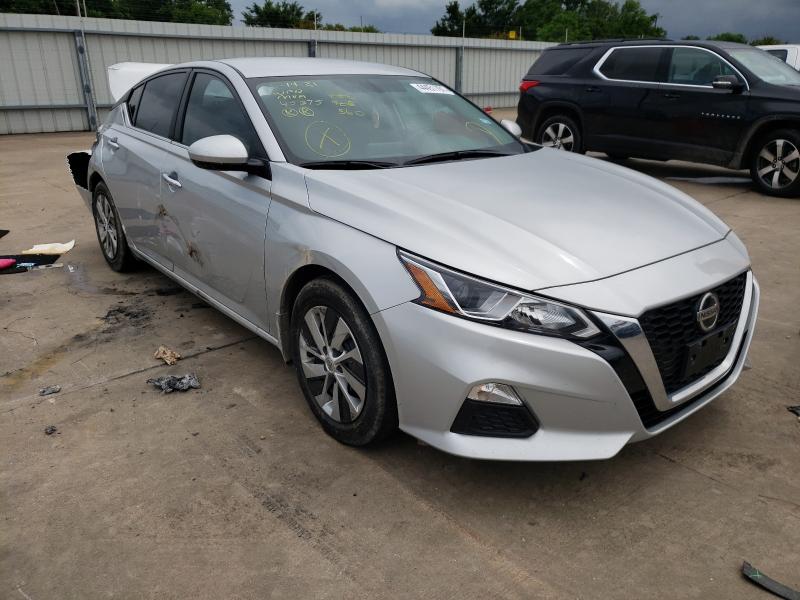 Nissan Altima s (2020)