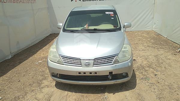 Nissan Tiida (2008)
