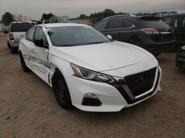 Nissan Altima s (2020)