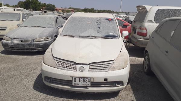 Nissan Tiida (2008)