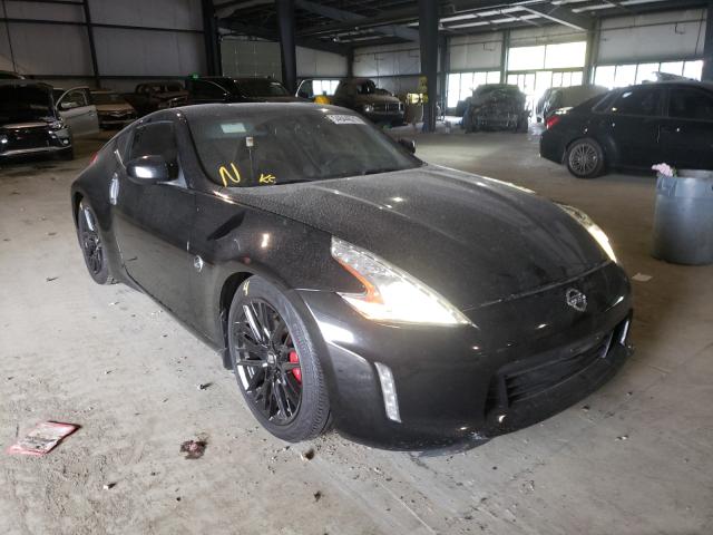 Nissan 370z base (2015)