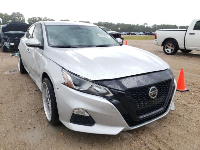 Nissan Altima s (2020)