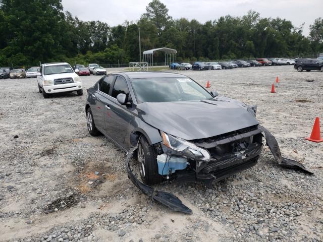 Nissan Altima s (2019)