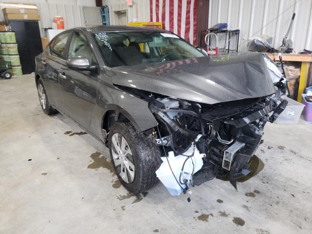 Nissan Altima s (2020)