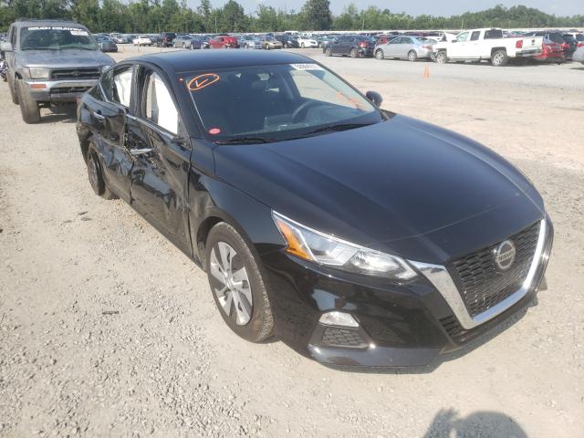 Nissan Altima s (2020)