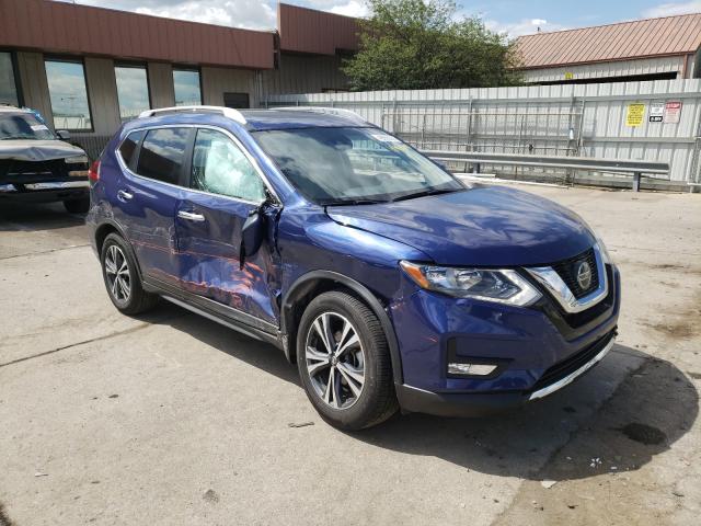 Nissan Rogue sv (2020)